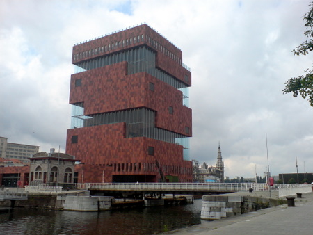 Museum aan de Stroom - Antwerpens nyeste museum i bydelen Eilandje