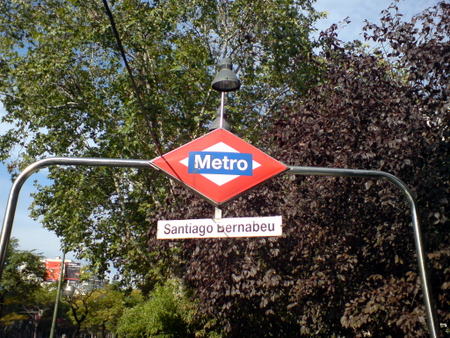 Santiago Bernabeu har sin egen metrostasjon