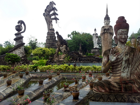 Skulpturparken i Nong Khai